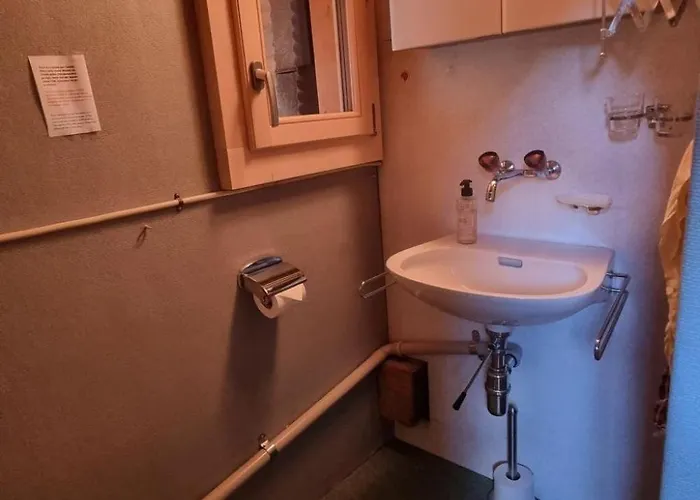 Bachhuesi By Interhome 츠바이지멘